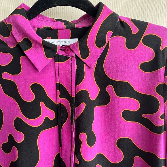 100% silk DRIESvonFURSTENBURG bold print pullover blouse - Picture 2 of 10